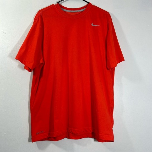 Nike Dri-FIT Men's XL Orange Short Sleeve T-Shirt Athletic Casual‎ - Picture 1 of 10